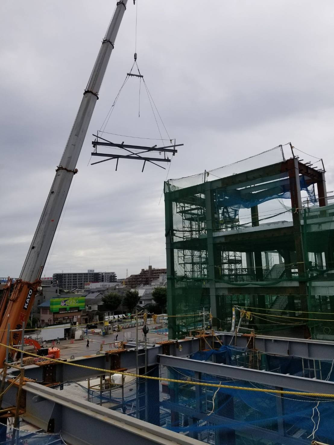 東京で鳶の求人募集中！　～駄菓子屋～